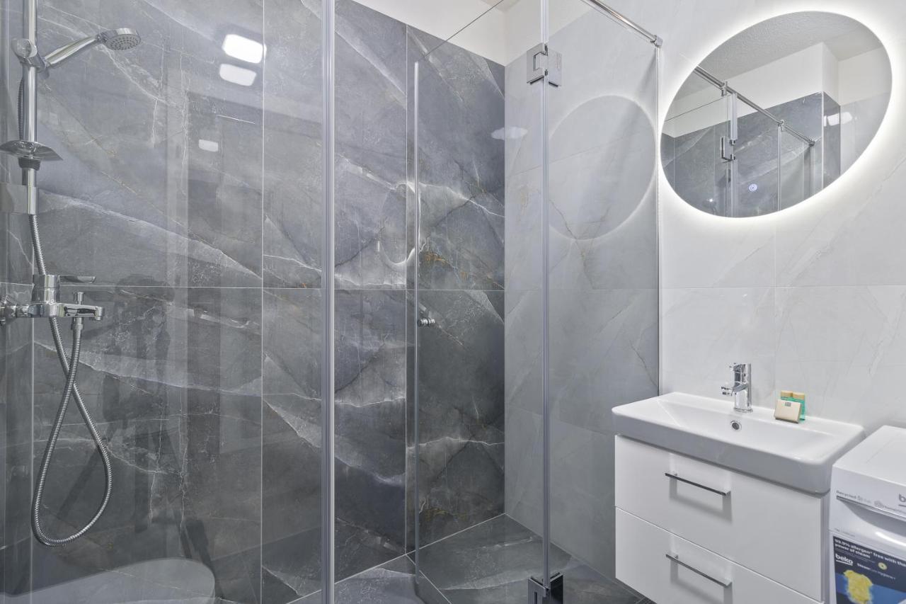 Grand Hill Flats * Oradea
